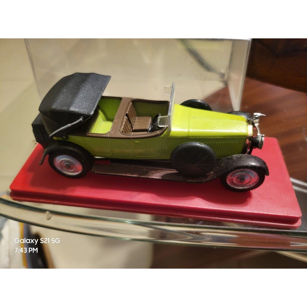 Age d'Or 140 Panhard 1926 Les Modeles Prestigieux Solido 1:43 Scale Die Cast Car